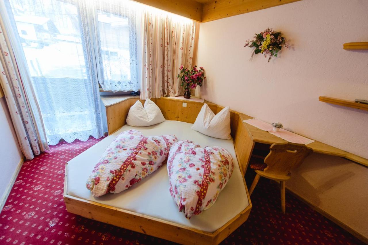 Hotel Alpenheim Simone à Sölden Extérieur photo
